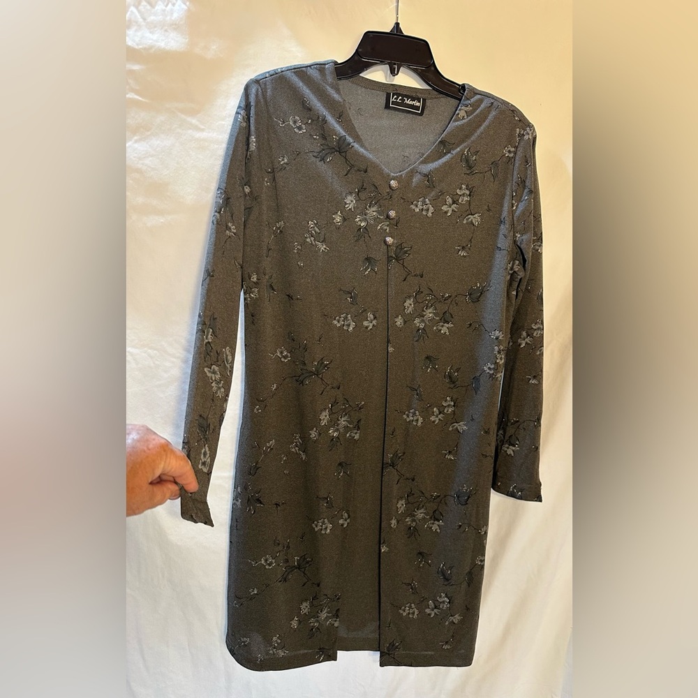 L. L. Martin Floral Long Sleeve Dress in Charcoal